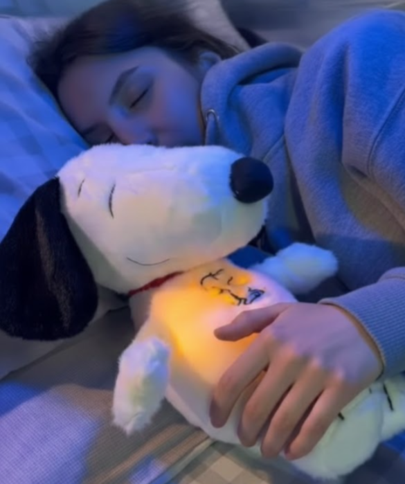Peluche Snoopy que Respira Musical - Efecto Relajante con Luz y Sonido